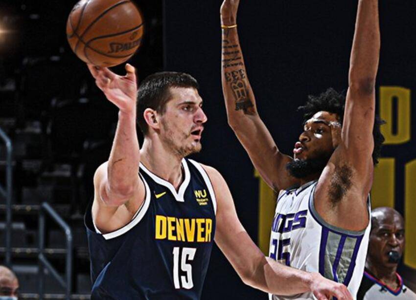 战斗的实时 战斗的实时